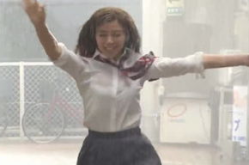 娱乐吃瓜酱爱与责任,娱乐吃瓜酱的甜蜜纠葛