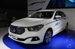 广汽传祺新能源汽车,绿色出行新选择，品质与性能兼备