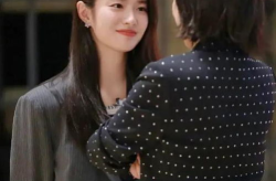 娱乐圈吃瓜爆料戚薇是谁,吃瓜爆料，戚薇身份成焦点