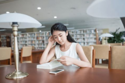 娱乐吃瓜酱大学生专业,娱乐吃瓜酱的趣味探索之旅